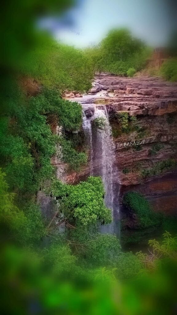 Menal Waterfall